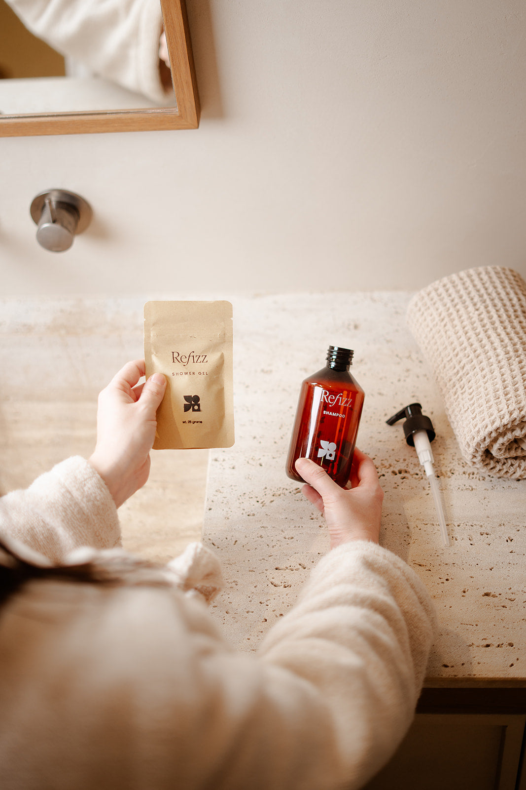 how to refill natural ingredients shower gel bottle